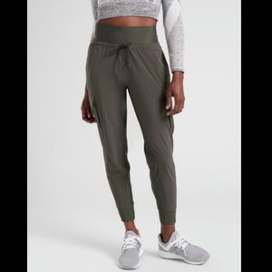 Athleta Petite Sutton Jogger